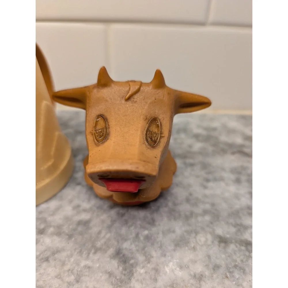 Vintage Whirley Industries Moo-Cow Plastic Creamer‎ Dispenser